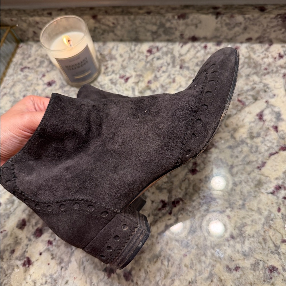 Chloe Designer Suede Dark Brown Ankle Boots Booties Made in Italy Quiet Luxury